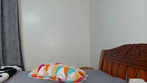 Candy online show from 13, 2, 2025