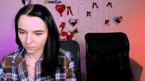 miss_courtney online show from 4, 3, 2026