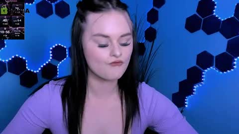 Snapshot of miss_courtney chatting on 5, 5, 2026 miss_courtney online show from 5, 5, 2026