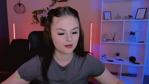 Snapshot of miss_courtney chatting on 25, 5, 2026 miss_courtney online show from 25, 5, 2026