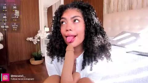 CANDELA CASTRO  online show from 11, 2, 2026