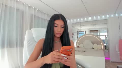 miss_diamond__ online show from 11, 6, 2026