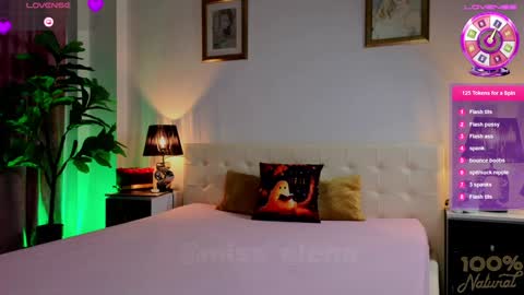 Elena online show from 31, 10, 2025