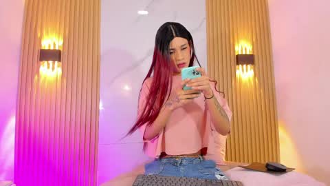 miss_emilystar online show from 14, 4, 2026