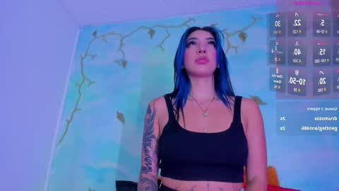 miss_evans_ online show from 29, 11, 2025