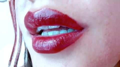 Miss Evoleth online show from 25, 1, 2025