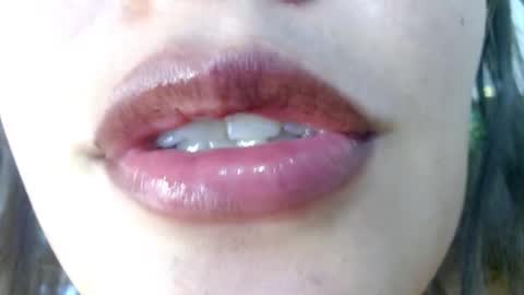 Miss Evoleth online show from 3, 3, 2025