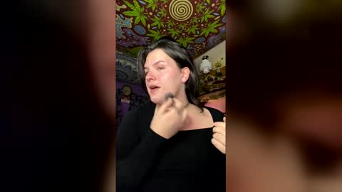 Snapshot of miss_honeypotpie chatting on 13, 1, 2026 miss_honeypotpie online show from 13, 1, 2026