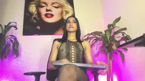 miss_isa19 online show from 15, 6, 2026