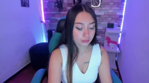 Isabella online show from 11, 2, 2025