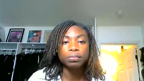 Miss Ivory online show from 19, 4, 2026