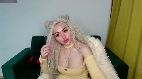 miss_kiten online show from 31, 1, 2025