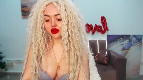 miss_kiten online show from 7, 2, 2025