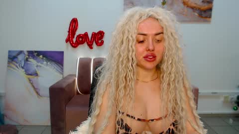 miss_kiten online show from 9, 2, 2025