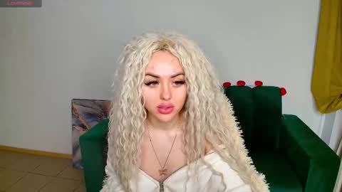 miss_kiten online show from 12, 2, 2025