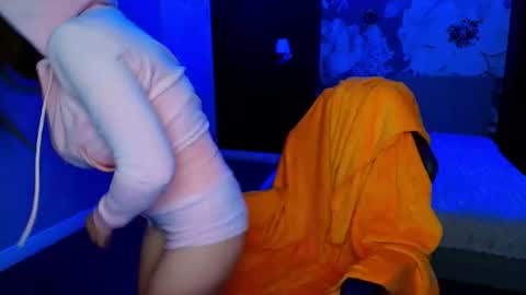 Snapshot of miss_kiten chatting on 27, 7, 2026 miss_kiten online show from 27, 7, 2026