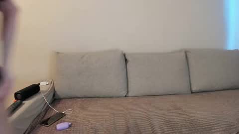 Snapshot of miss_kitty13 chatting on 8, 10, 2025 Kitty online show from 8, 10, 2025