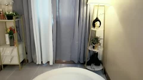 miss_kyrstyn online show from 1, 5, 2026