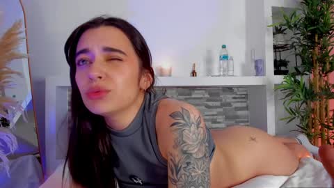 Alana online show from 3, 3, 2025