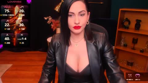 Miss LeiaHolt online show from 31, 12, 2024