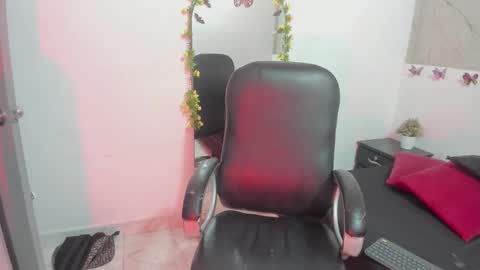 Luci online show from 3, 3, 2026