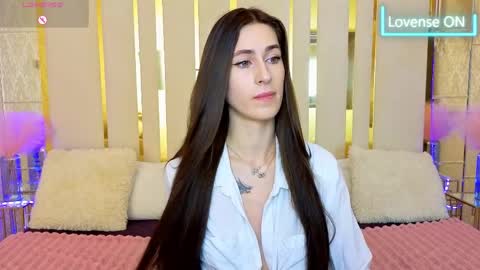   online show from 26, 4, 2026