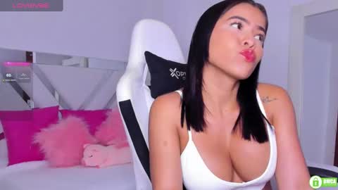   online show from 18, 2, 2025