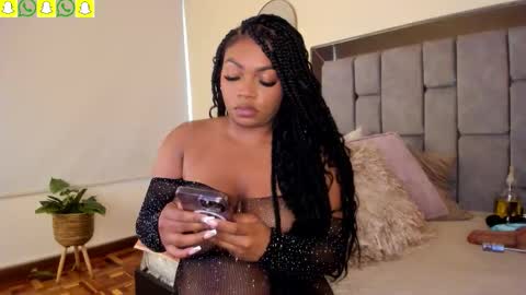Snapshot of miss_mian chatting on 4, 12, 2025 Mian online show from 4, 12, 2025