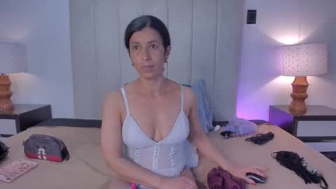 Snapshot of miss_milf_ chatting on 9, 7, 2026 miss_milf_ online show from 9, 7, 2026
