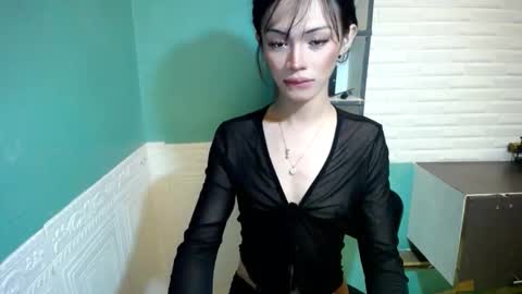 Snapshot of miss_moheera_xxx chatting on 9, 5, 2026 Moheera online show from 9, 5, 2026