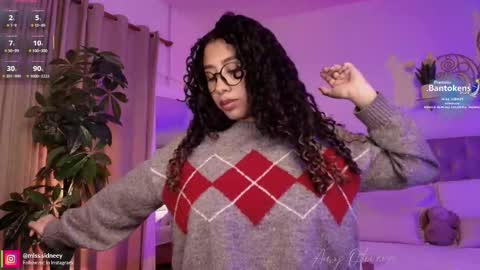 Amy Olivera online show from 25, 9, 2025