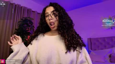 Amy Olivera online show from 27, 9, 2025