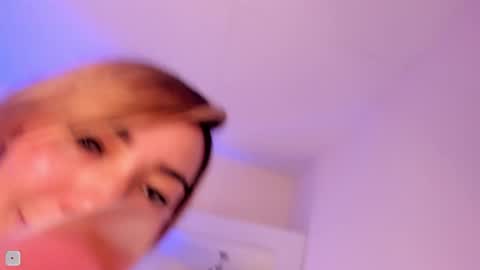 Snapshot of miss_sofiaa_ chatting on 10, 1, 2025 Sofia Castro online show from 10, 1, 2025