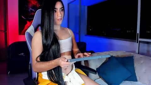 Sophie Cardenas ..... independent model online show from 14, 2, 2026