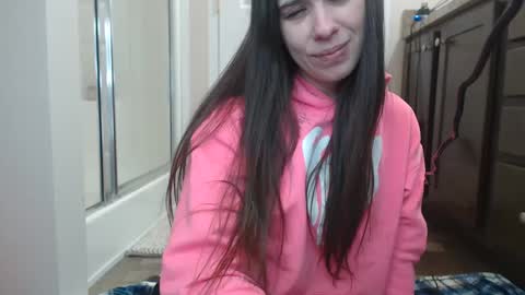 Bella online show from 12, 1, 2025