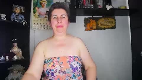 Snapshot of miss_tasha_kom chatting on 16, 5, 2026 miss_tasha_kom online show from 16, 5, 2026