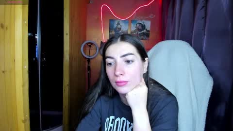 Snapshot of miss_tasy chatting on 3, 6, 2026 Melanie January 15th is my birthday there will be an interesting show online show from 3, 6, 2026