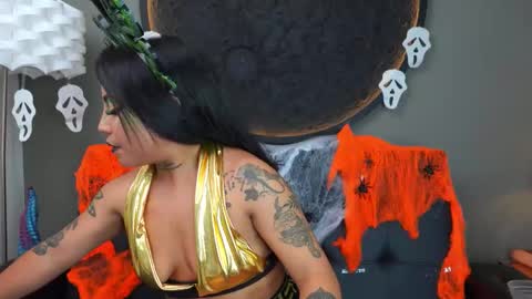 Vaiolette online show from 31, 10, 2025