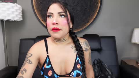 Vaiolette online show from 22, 4, 2026