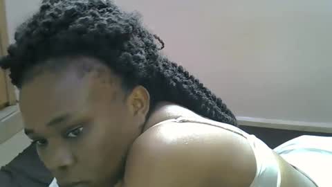 Snapshot of miss_velour chatting on 14, 5, 2026 miss_velour online show from 14, 5, 2026