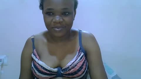 Snapshot of miss_velour chatting on 5, 6, 2026 miss_velour online show from 5, 6, 2026