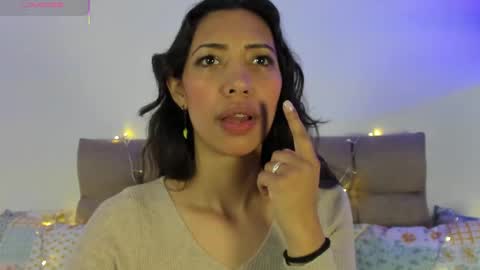 Miss Veronica online show from 7, 2, 2025