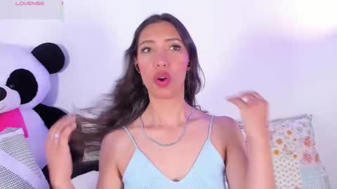 Miss Veronica online show from 10, 3, 2025