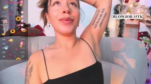 Snapshot of missaisha1 chatting on 18, 12, 2025 Aisha birtthday show 15 noviembre online show from 18, 12, 2025