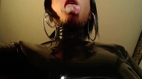 Snapshot of missanarky chatting on 21, 10, 2025 Anarkitten online show from 21, 10, 2025