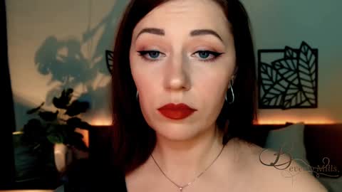 Snapshot of missbeverlymills chatting on 6, 12, 2024 The divine Beverly online show from 6, 12, 2024