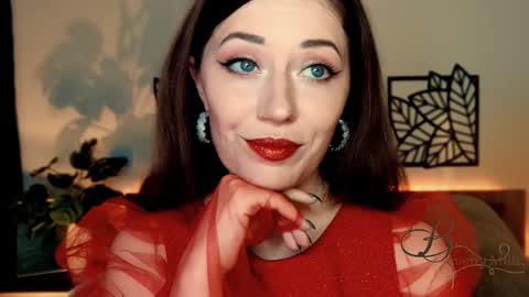 Snapshot of missbeverlymills chatting on 8, 12, 2024 The divine Beverly online show from 8, 12, 2024