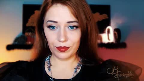 Snapshot of missbeverlymills chatting on 17, 11, 2025 The divine Beverly online show from 17, 11, 2025