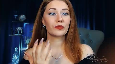 The divine Beverly online show from 28, 4, 2026