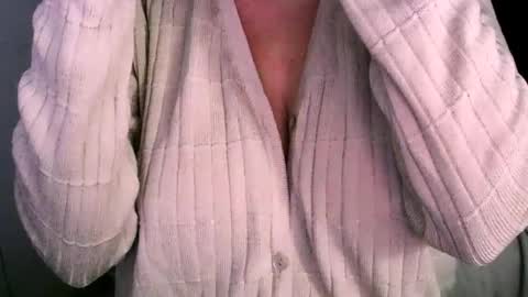 Snapshot of missbiny chatting on 16, 6, 2026 Avamlash online show from 16, 6, 2026